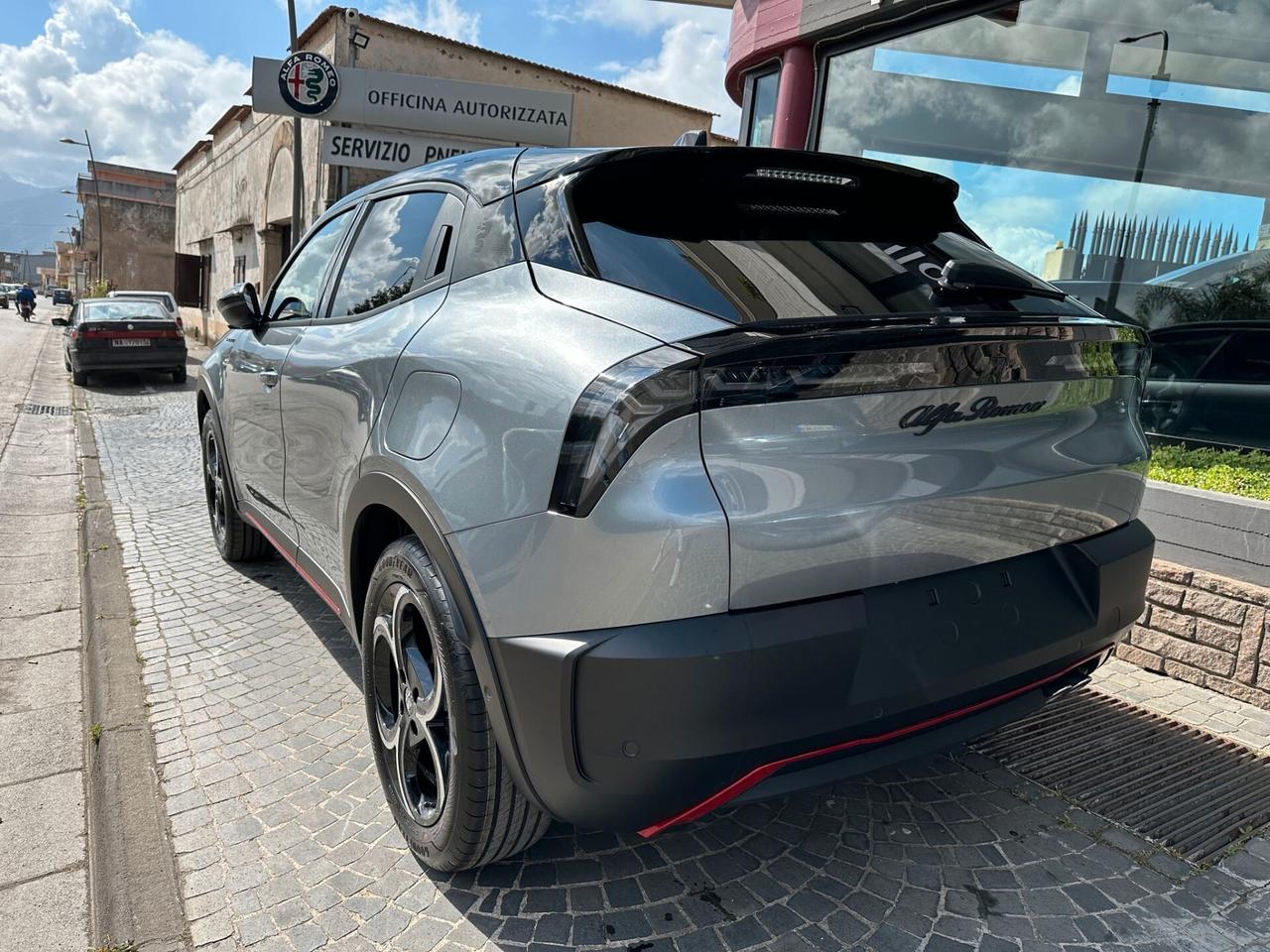 Alfa Romeo Junior 1.2 145 CV Hybrid eDCT6 Speciale