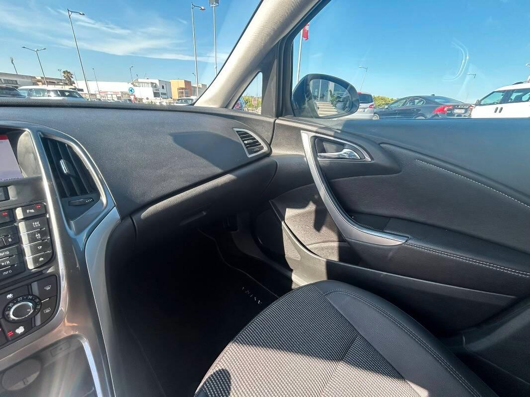 Opel Astra 1.7 cdti Elective 130cv