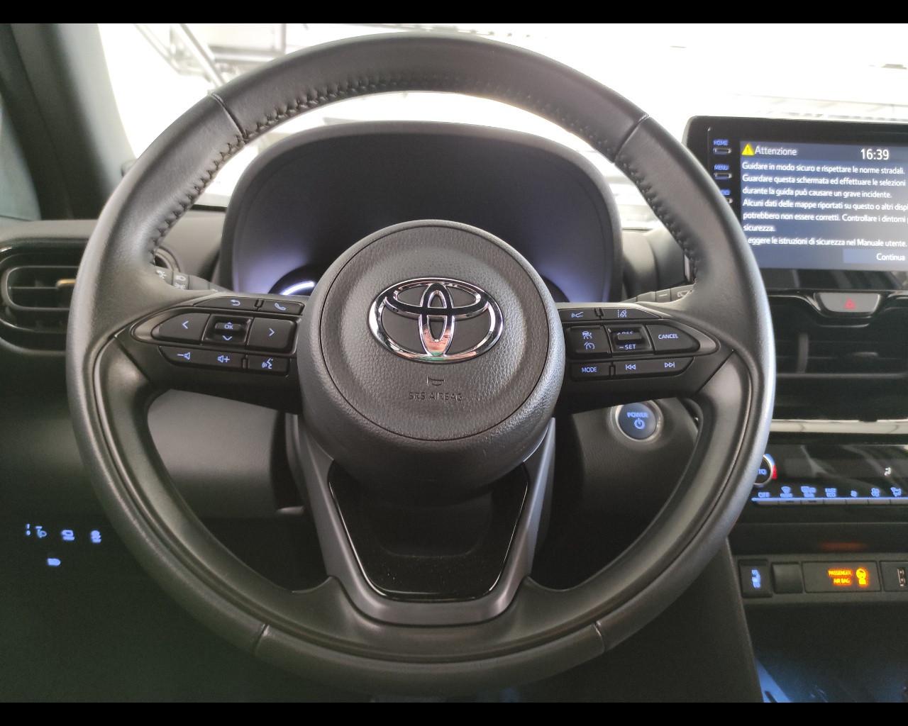 TOYOTA Yaris Cross - Yaris Cross 1.5 Hybrid 5p. E-CVT Premiere