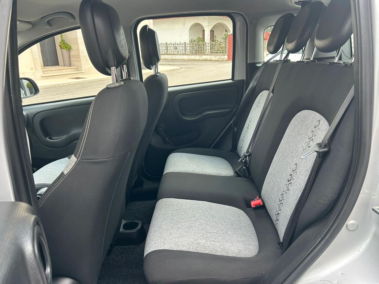 Fiat Panda 1.2 51 Kw LOUNGE - 2017