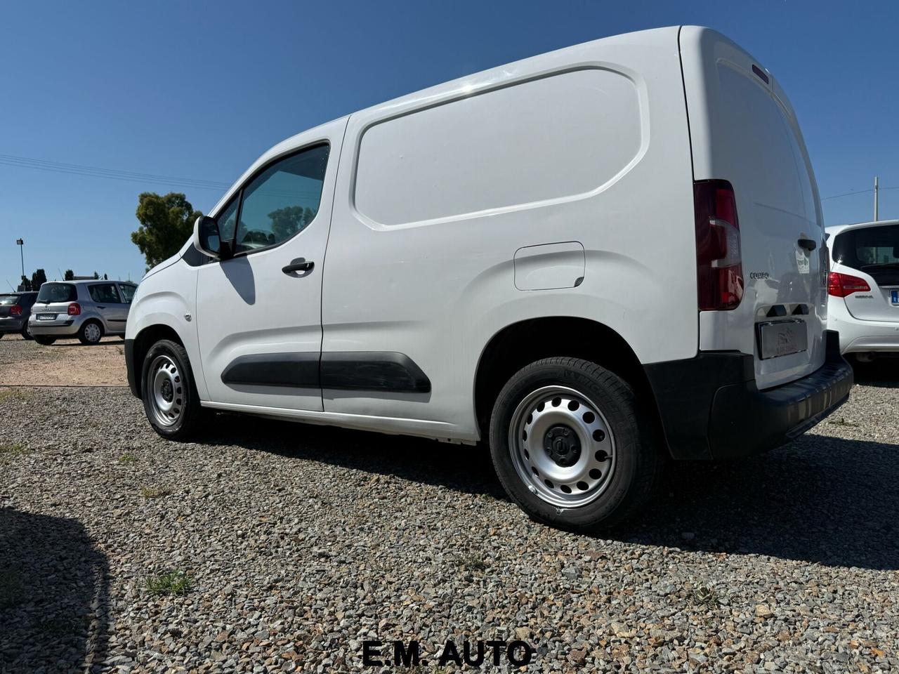 Opel Combo Cargo 1.5 Diesel S&S PC 1000kg Edition