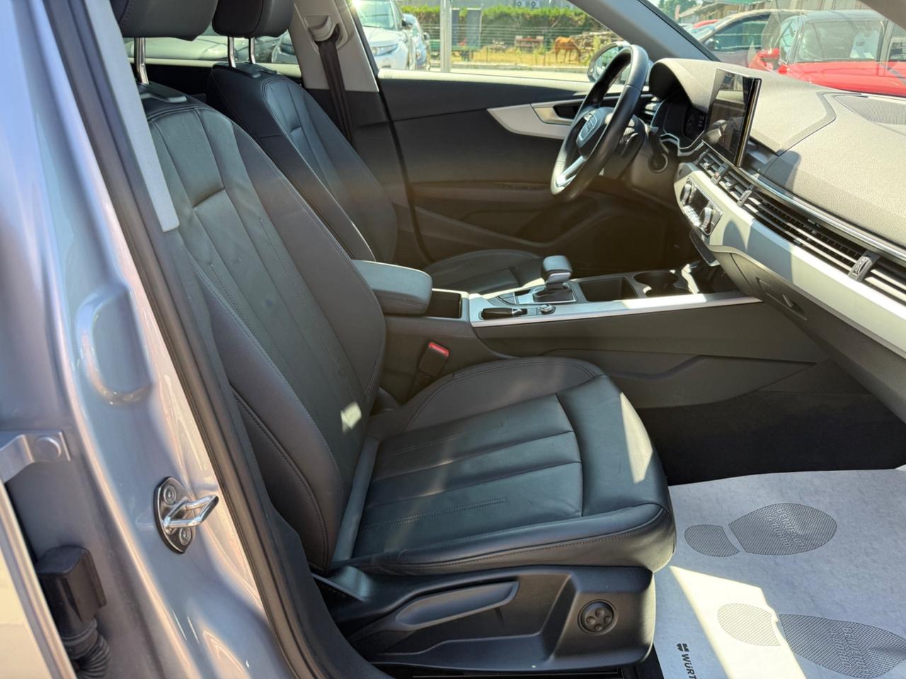 Audi A4 Avant 40 TFSI S tronic .IVA ESPOSTA.204 CV