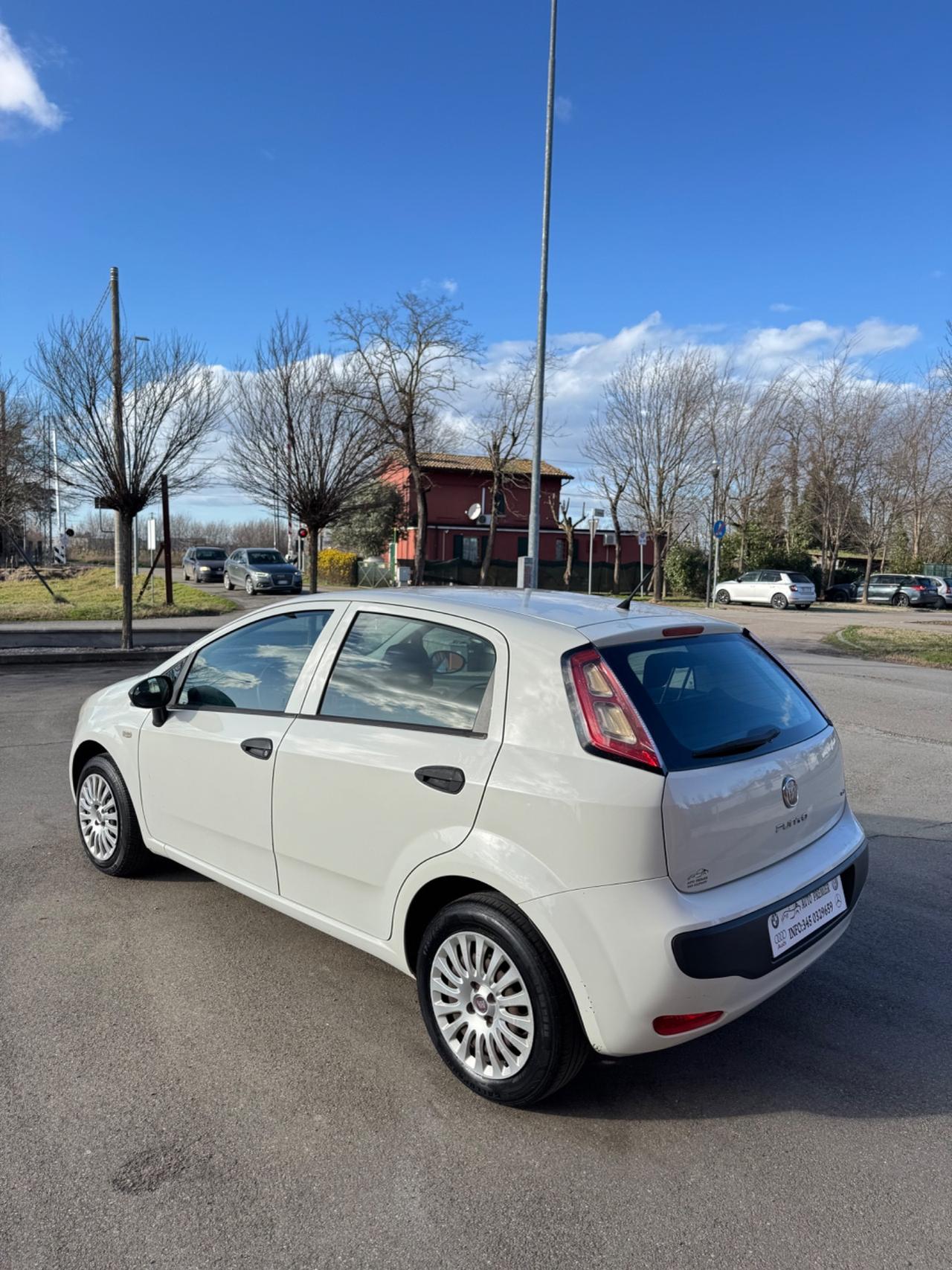 Fiat Punto Evo 1.2 benzina adatta a neopatentati