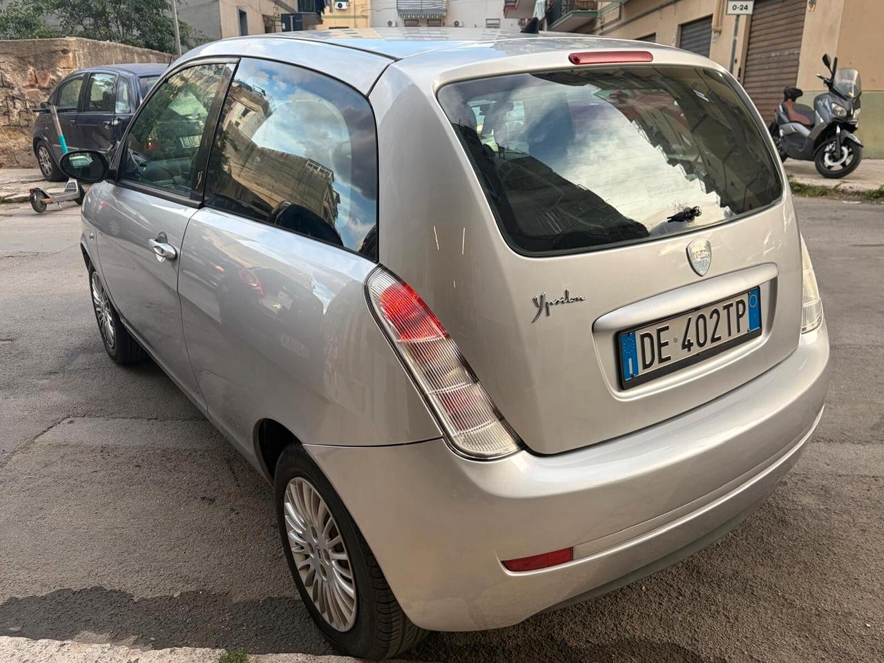 Lancia Ypsilon 1.2 60Cv 12 MESI DI GARANZIA NUOVA