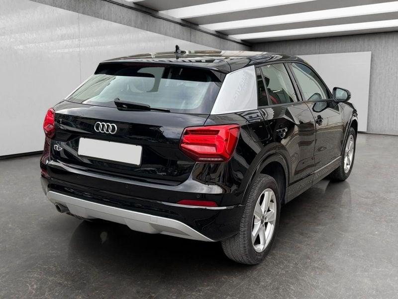 Audi Q2 30 1.6 tdi Admired s-tronic