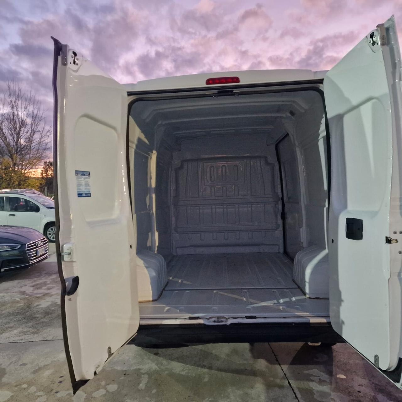 Fiat Ducato 35 3.0 CNG PM-TN Furgone COIBENDATO METANO BENZINA UFFICIALE