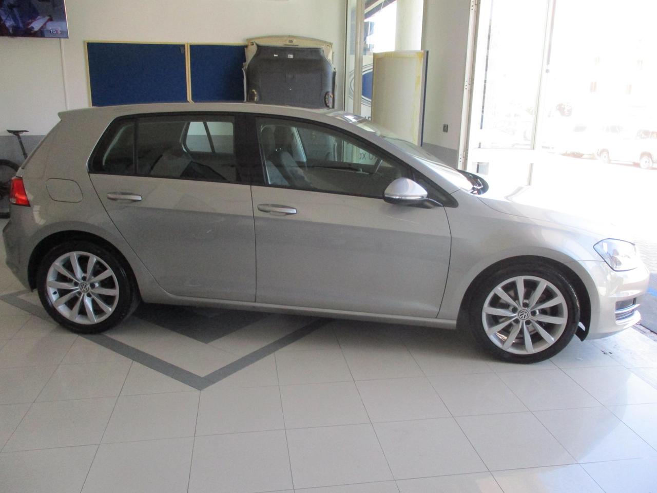 Volkswagen Golf 5 Porte Golf 5p 1.6 tdi Highline 110cv