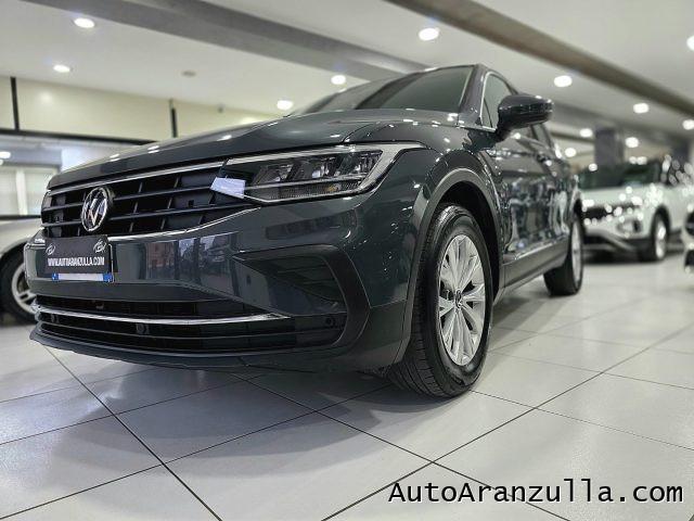 VOLKSWAGEN Tiguan 2.0 TDI 150CV SCR DSG Life - Fari Led