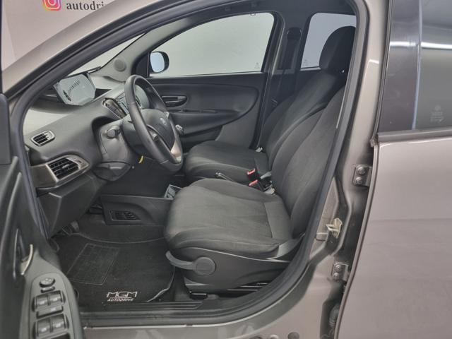 LANCIA Ypsilon 1.2 69 CV 5 porte S&S Platinum