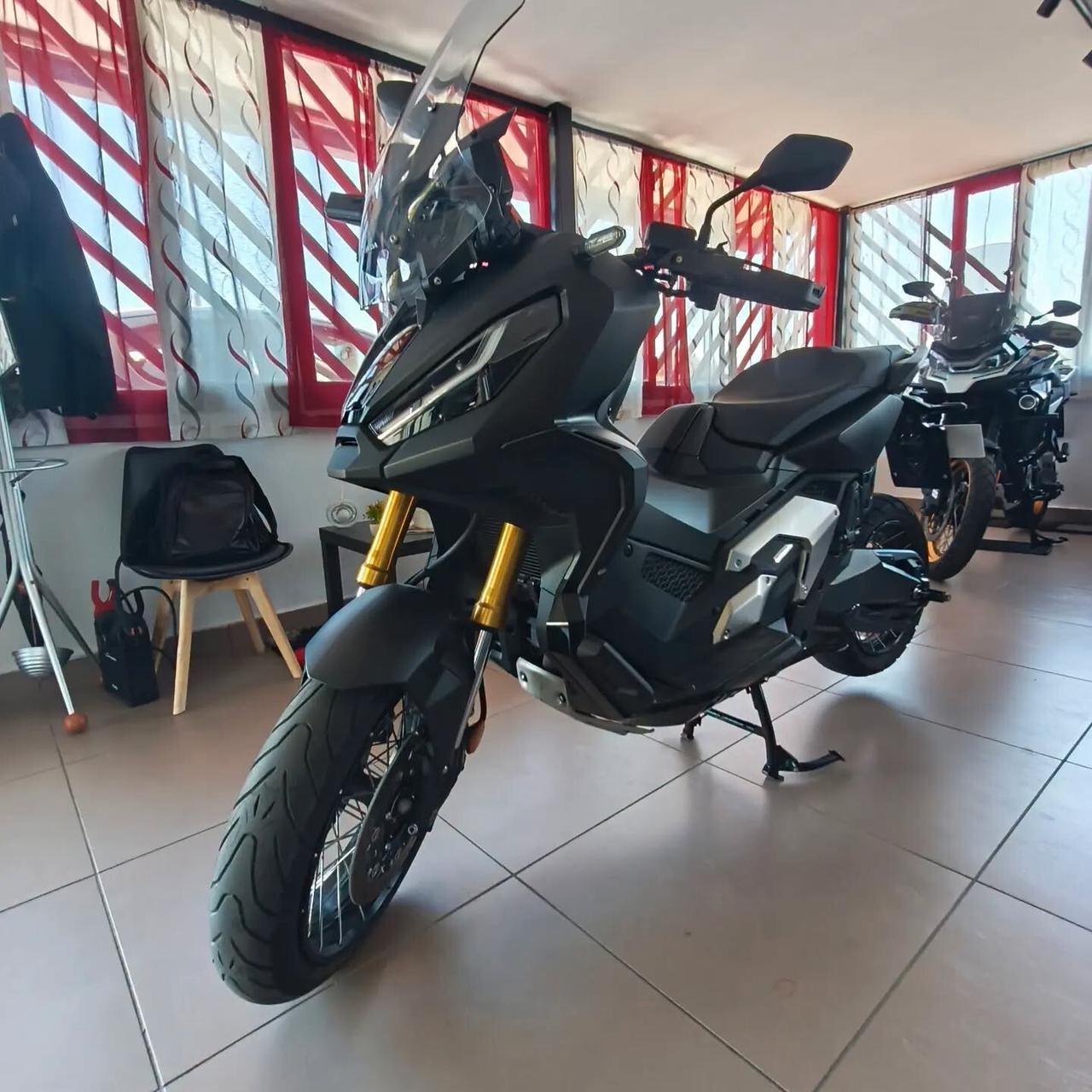 Honda X-ADV 750 2023 UNICOPROPRIETARIO IVA ESPOSTA