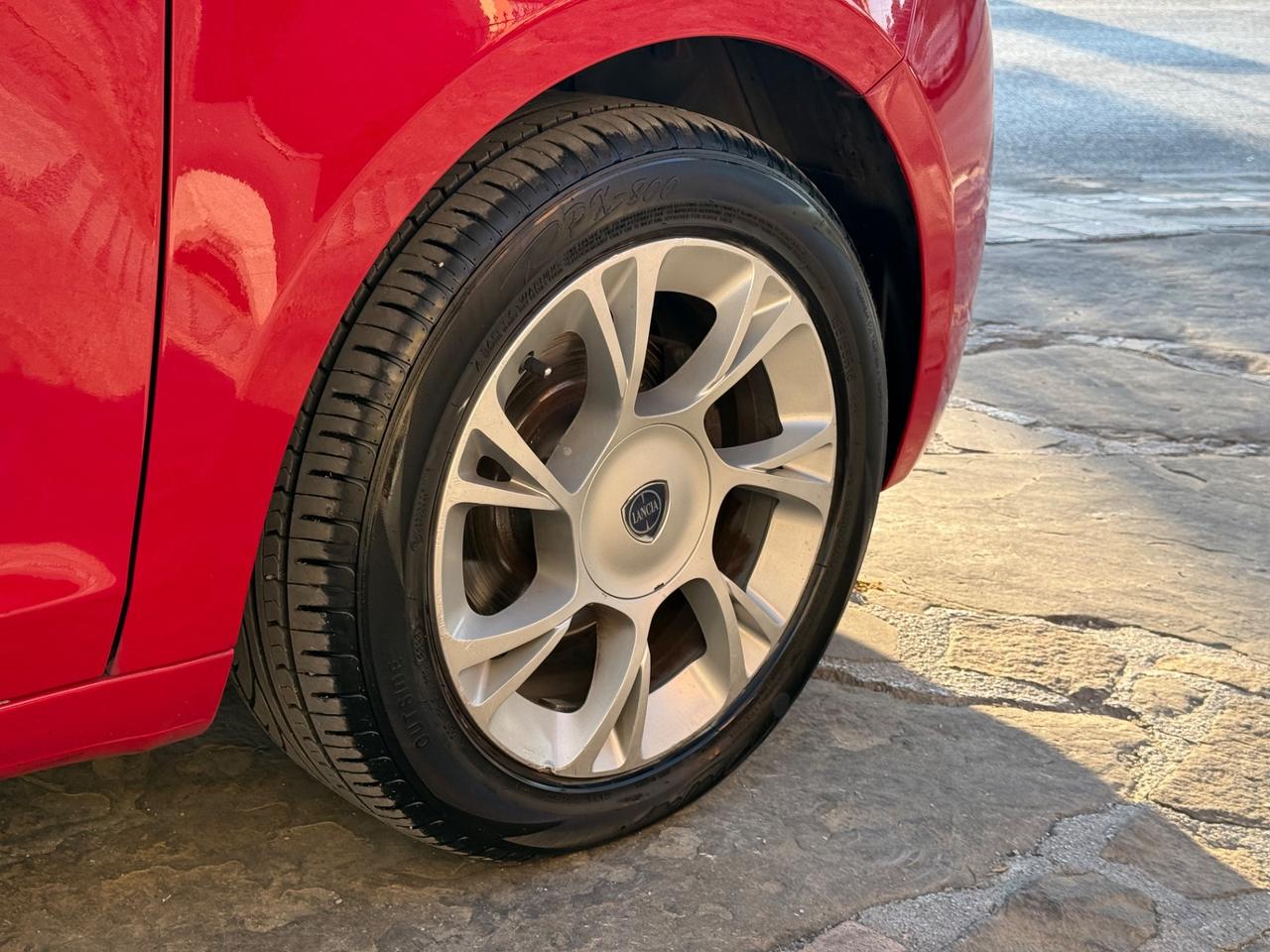 Lancia Ypsilon 1.2 69 CV 5 porte GPL Ecochic Mya