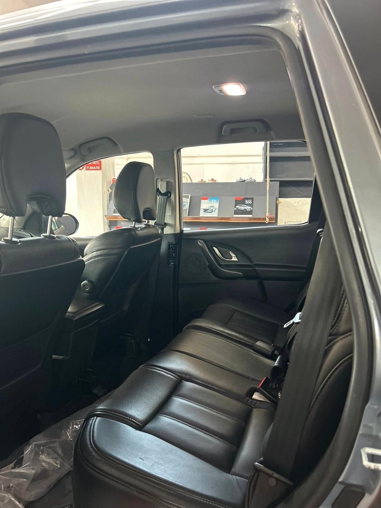 Mahindra XUV500 2.2 4X4 GANCIO TRAINO-7POS-2017