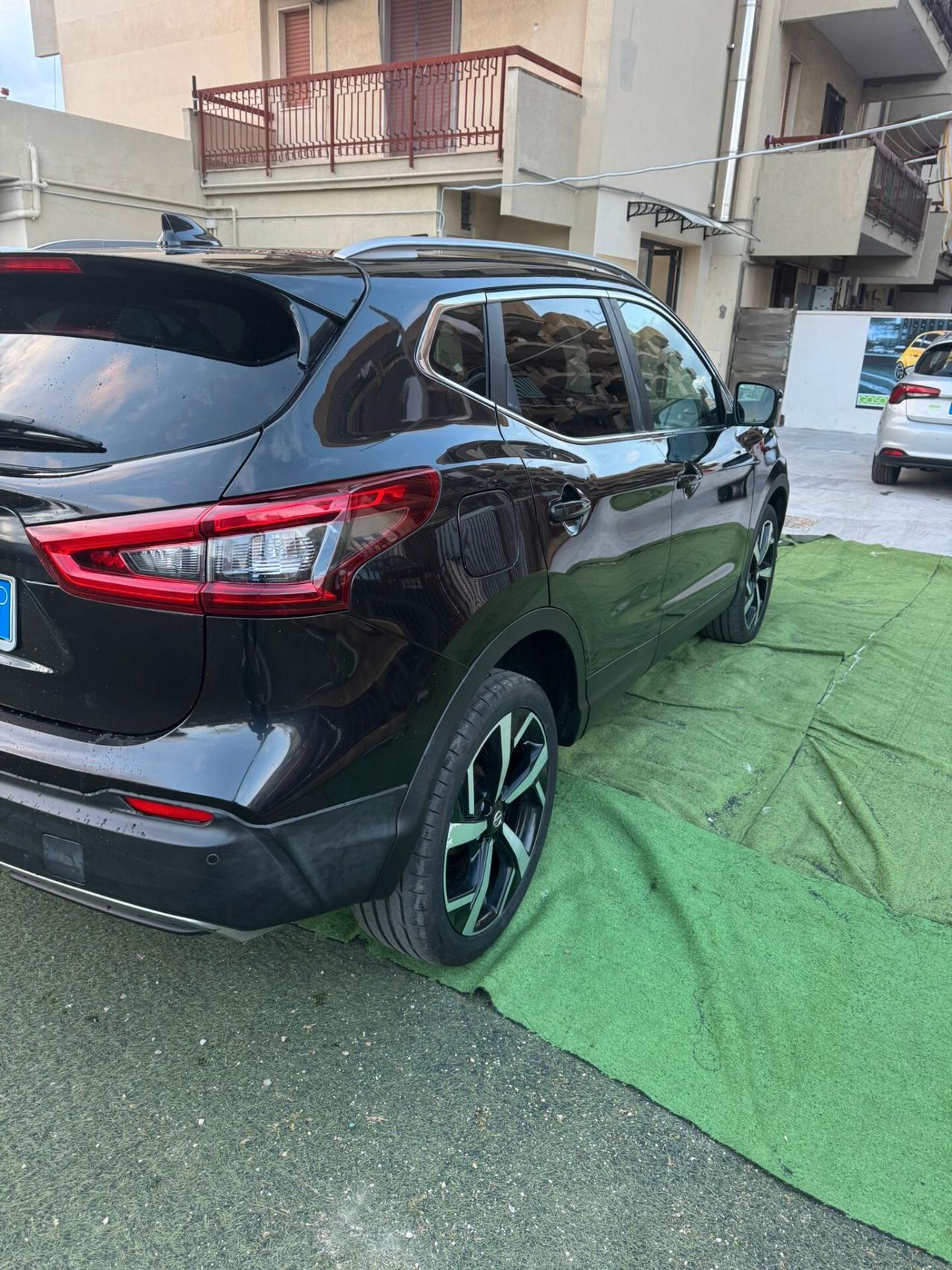 Nissan Qashqai 1.6 DIG-T Tekna 96 kw x tronic