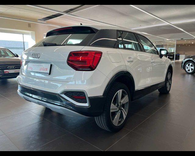 AUDI Q2 30 TDI S tronic Business Plus