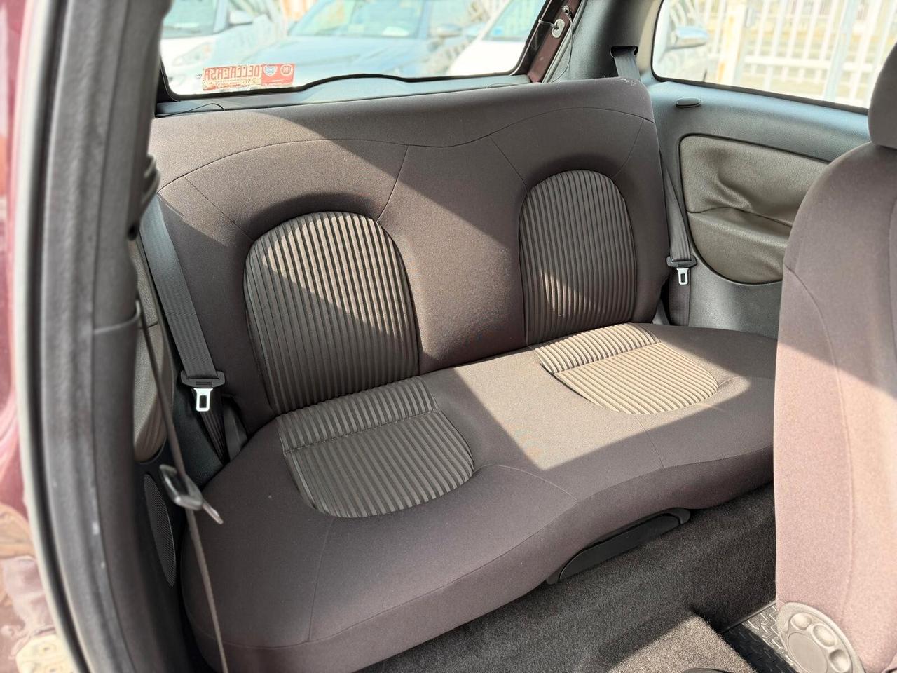 Lancia Ypsilon 1.2 Argento