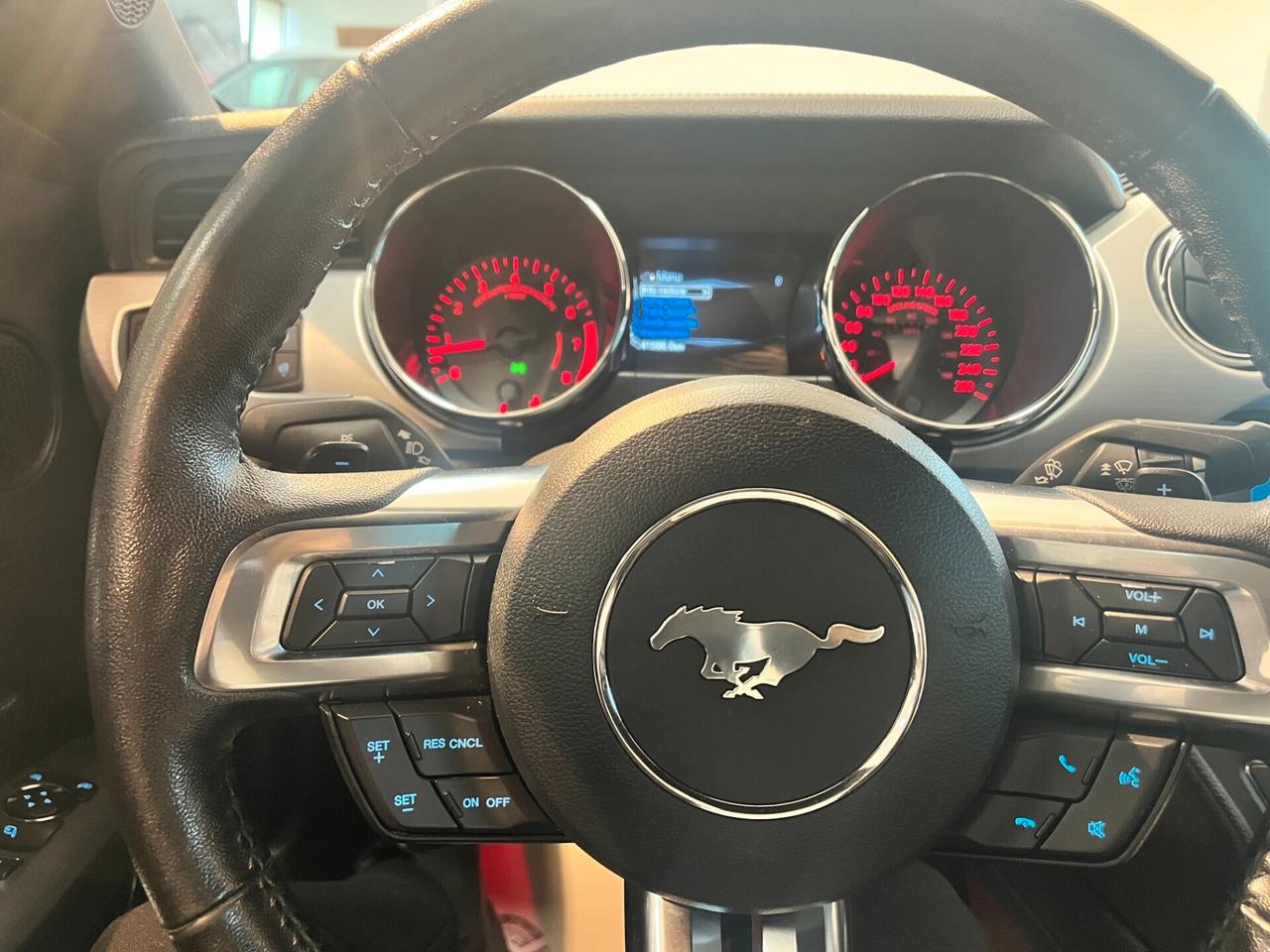 Ford Mustang Fastback 5.0 V8 TiVCT aut. GT