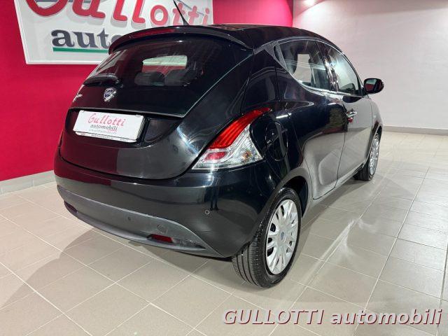 LANCIA Ypsilon 1.3 MJT 95CV Gold
