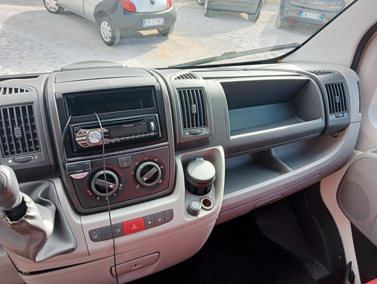 Peugeot boxer