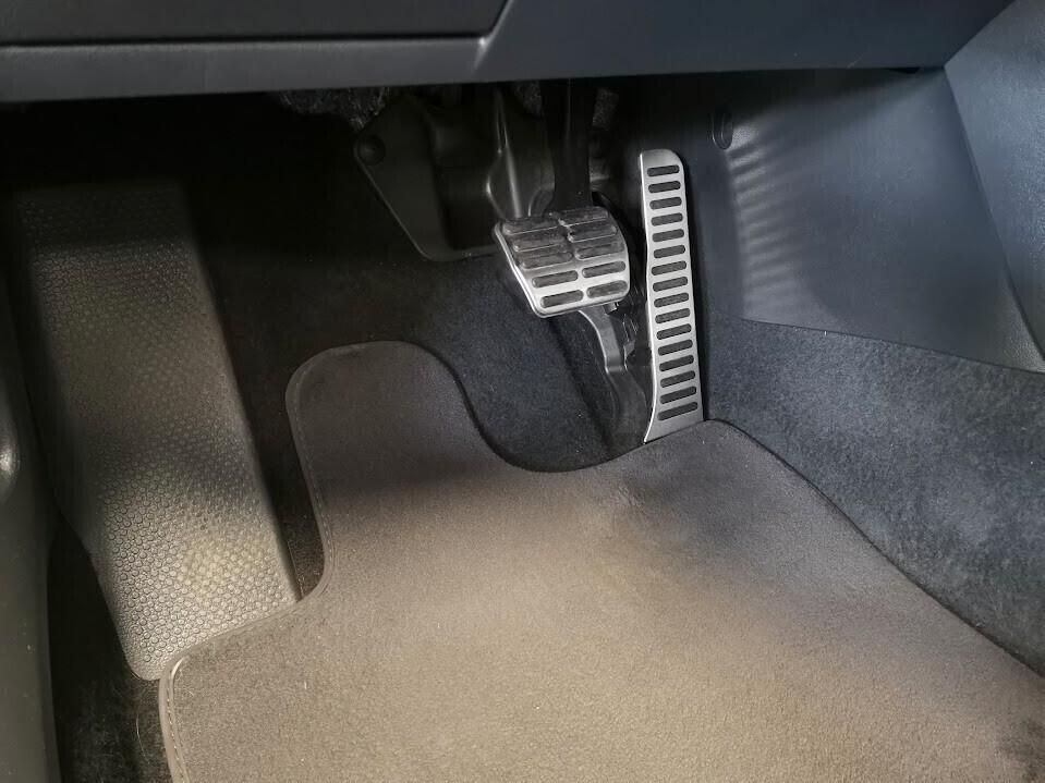 Volkswagen Maggiolino 2.0 TDI DSG Sport TETTO PELLE XENO