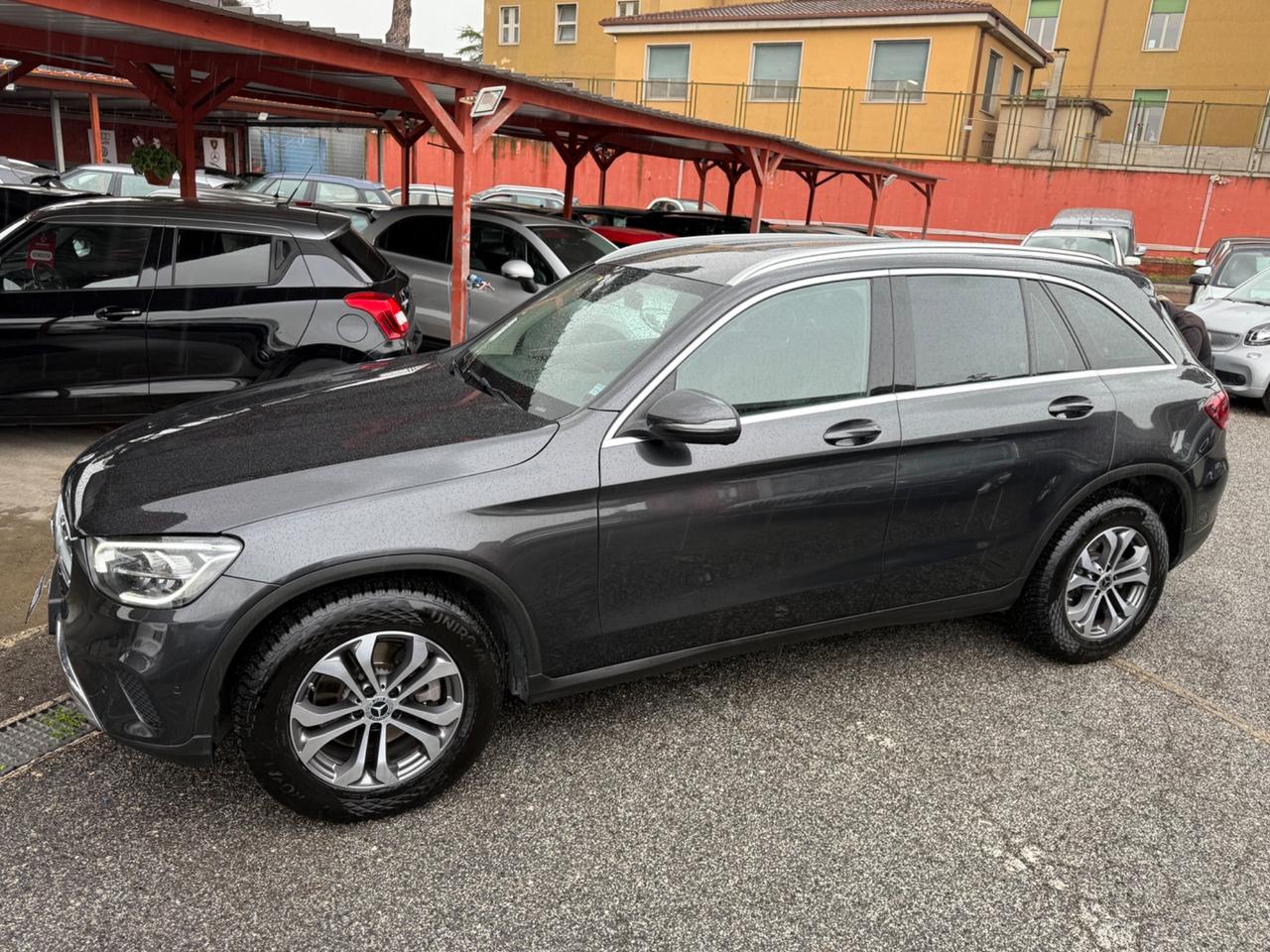 GLC 220 d 4Matic Sport-unipro-rate-iva esposta -
