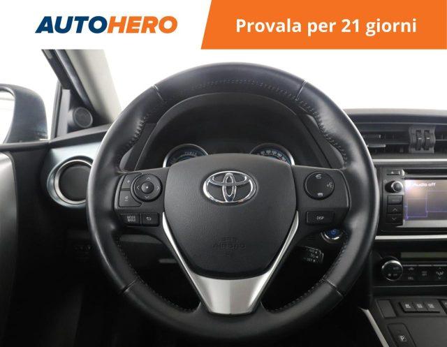 TOYOTA Auris Touring Sports 1.8 Hybrid Active Plus