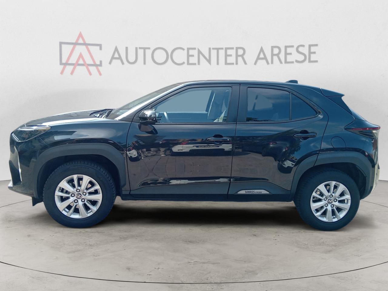 Toyota Yaris Cross 1.5h Business fwd 116cv e-cvt AUTOCARRO N1