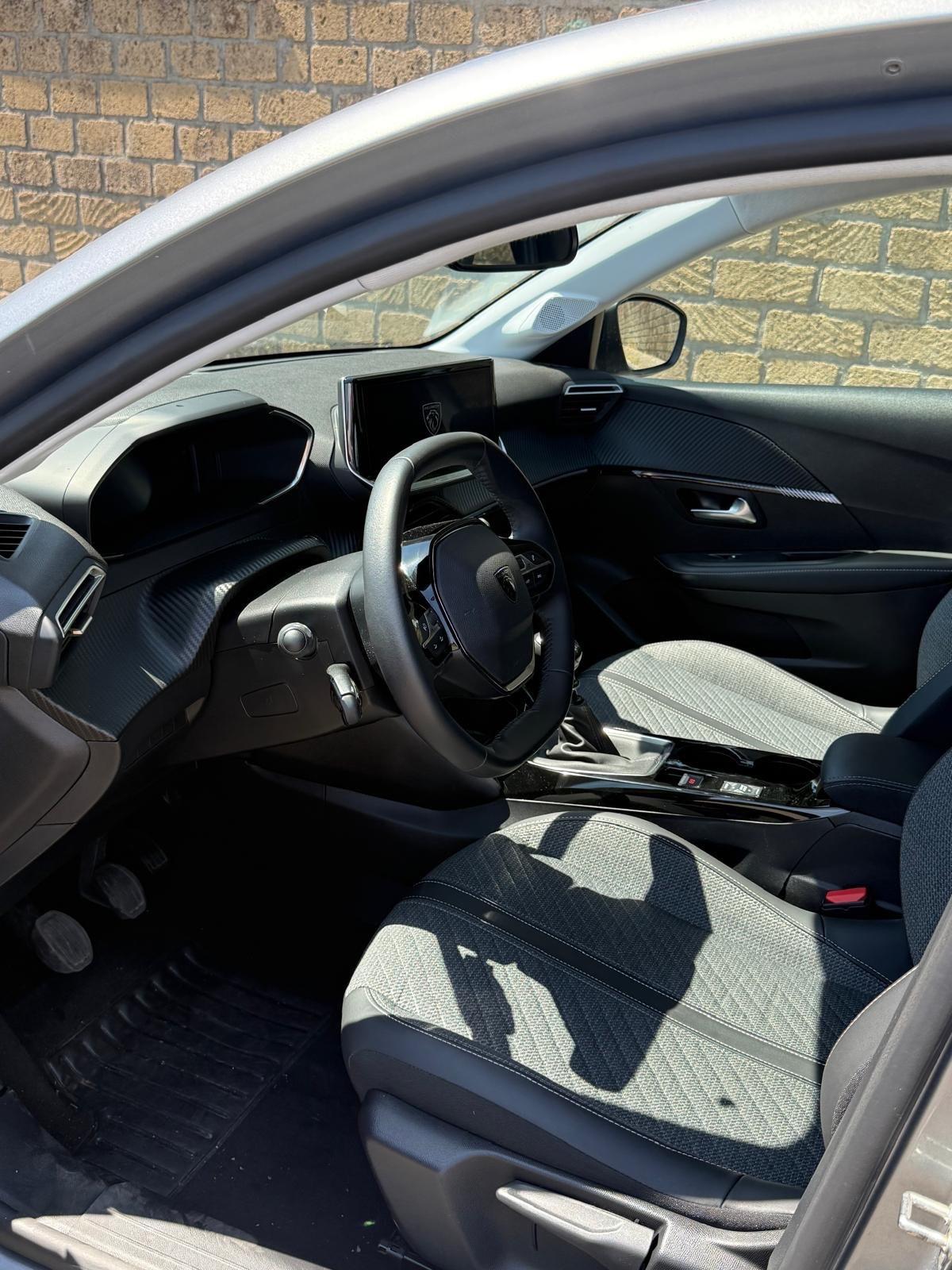 Peugeot 208 PureTech 100 Stop&Start 5 porte Style