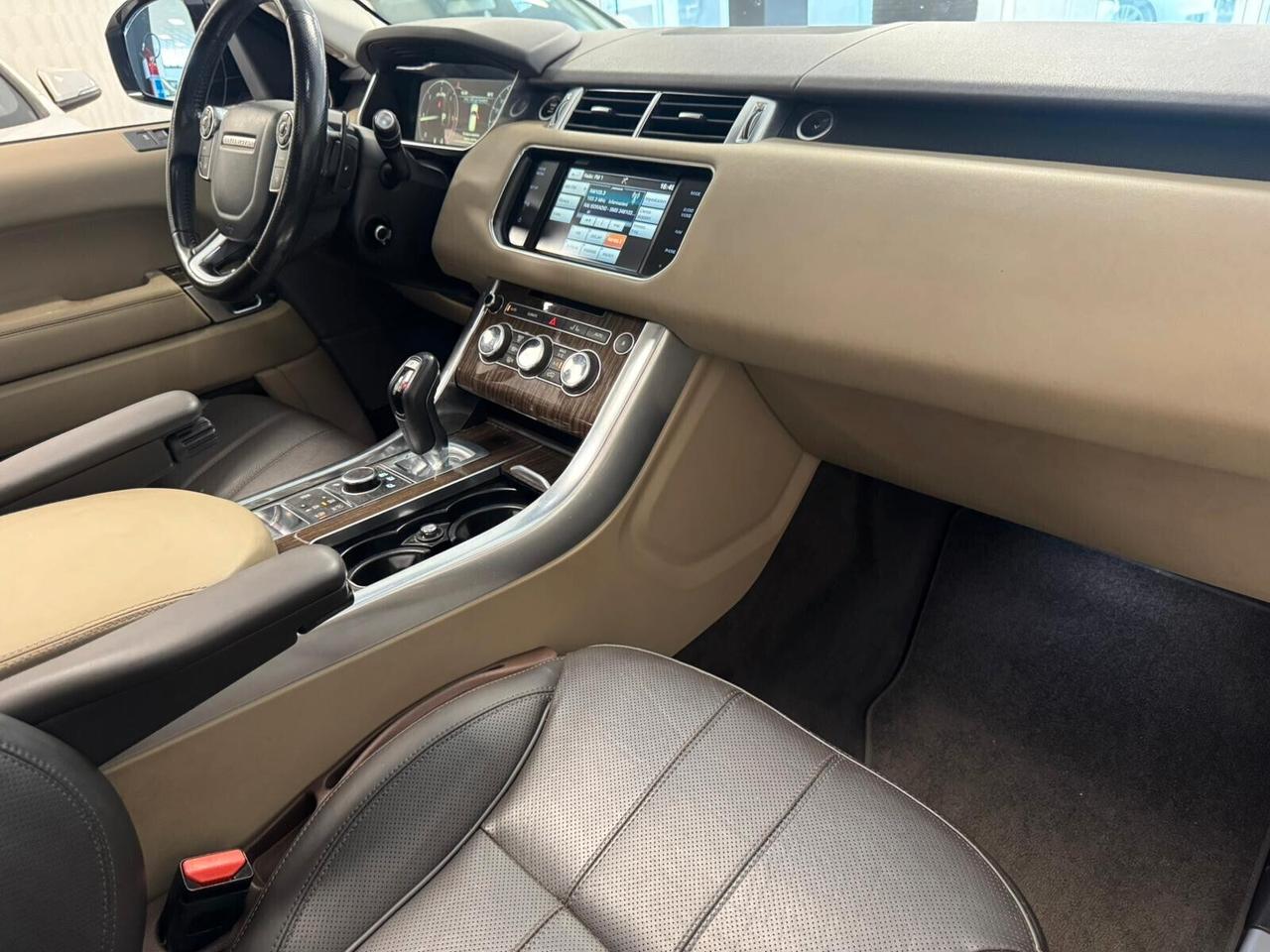 Land Rover Range Sport 3.0 TDV6 HSE Dynamic