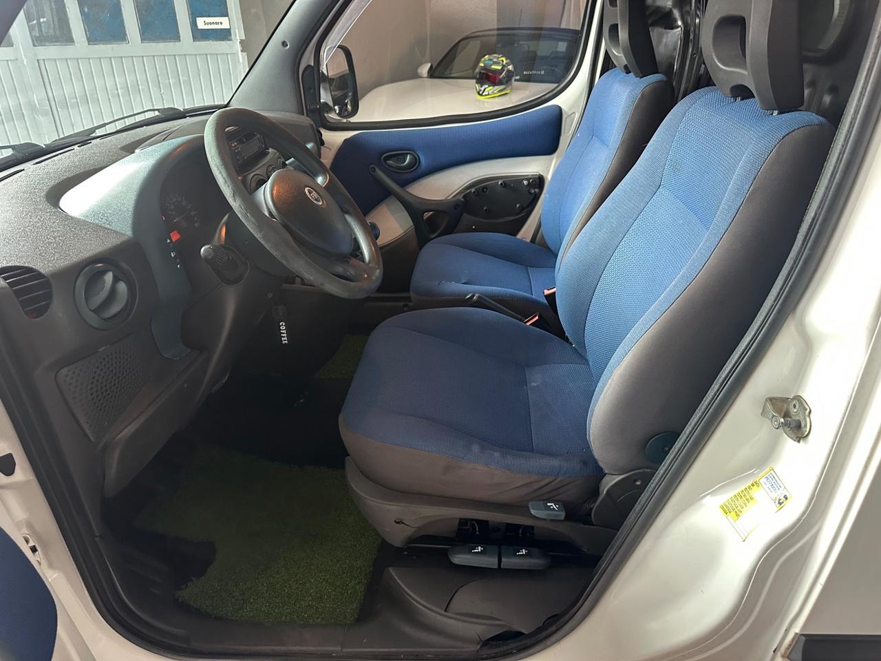 Fiat Doblo 2 posti
