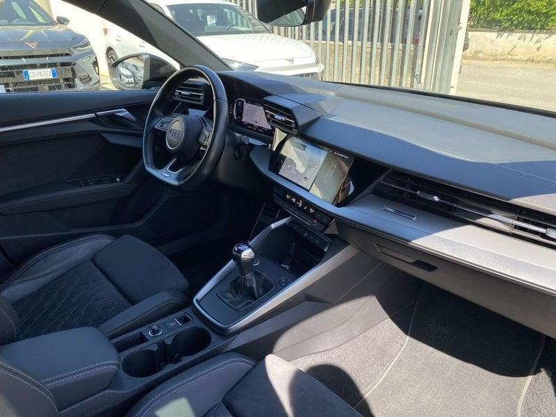 Audi A3 SPB S Line interno ed esterno 2.0 TDI 116CV 30