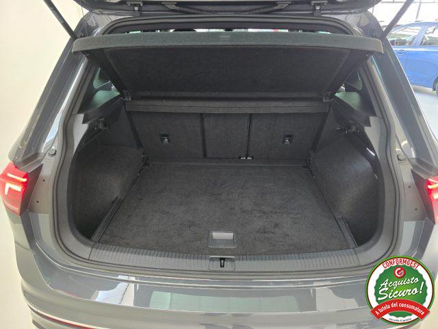 VOLKSWAGEN Tiguan 2.0 TDI 150 CV DSG R-Line