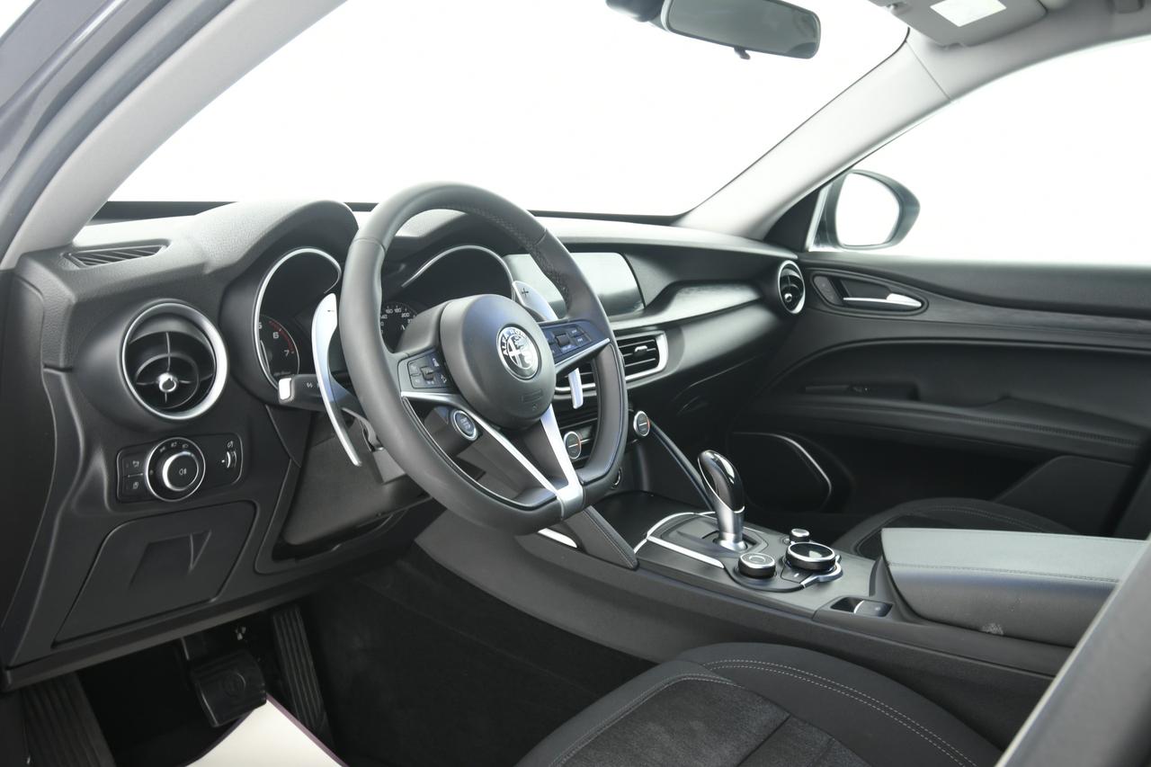 ALFA ROMEO Stelvio 2.0 t Business Q4 200cv auto CAMERA+ACC