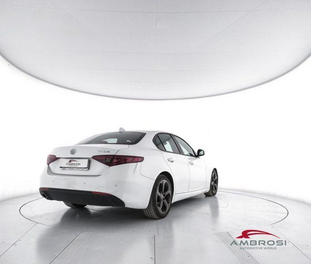 ALFA ROMEO Giulia 2.2 Turbodiesel 150 CV auto - PER OPERATORI DEL SE