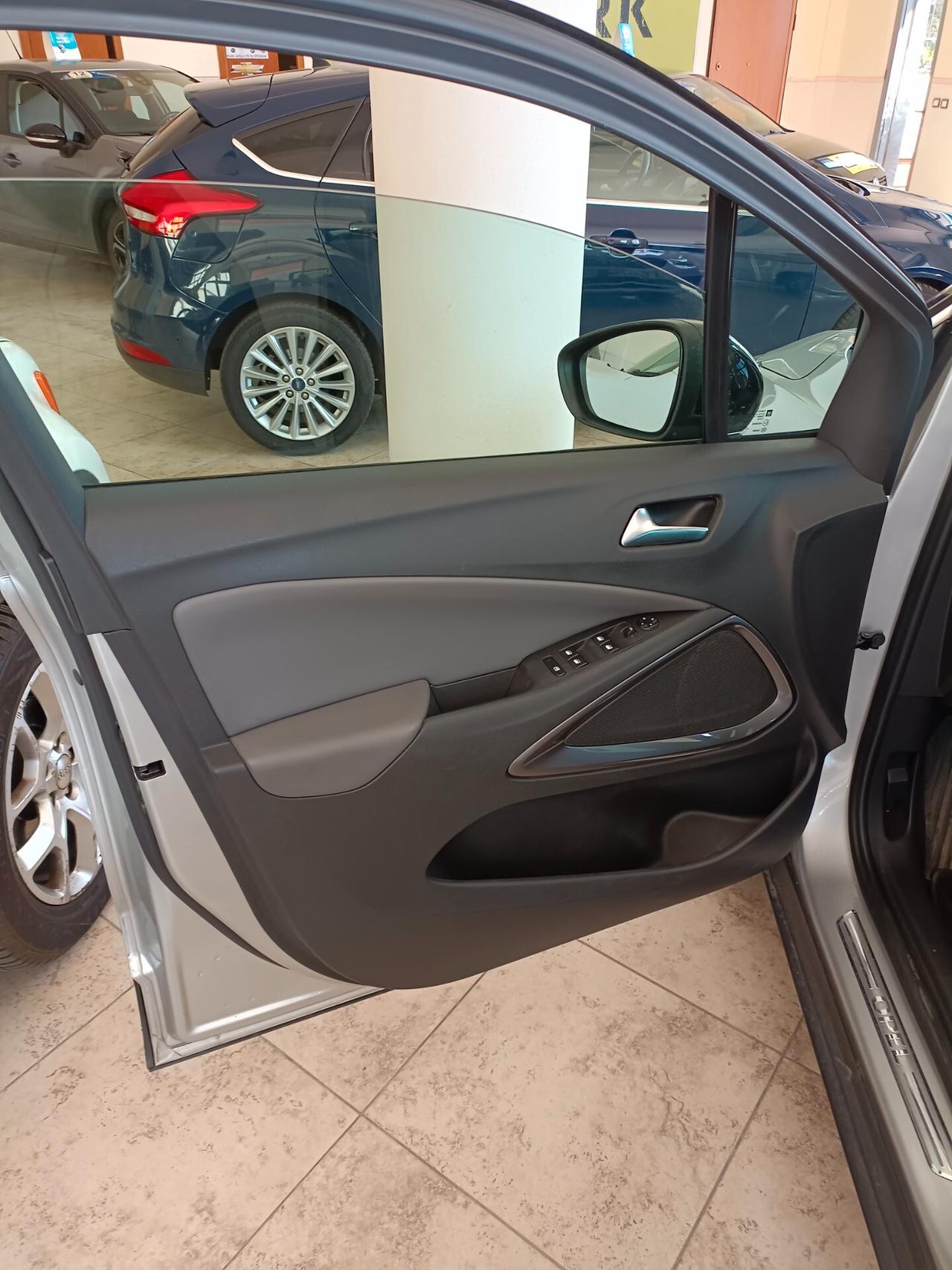 Opel Crossland X 1.6 ECOTEC D 8V Start&Stop Innovation