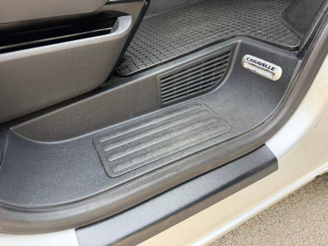 VOLKSWAGEN Caravelle 2.0 TDI DSG 140 CV 7 POSTI NAVIGATORE RETROCAMERA