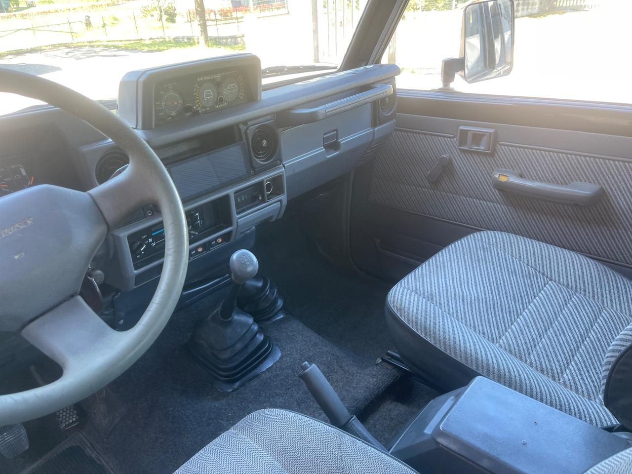 Toyota Land Cruiser II 2.4 turbodiesel SW LJ70 LX