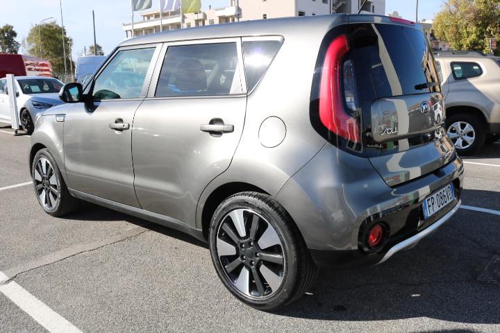 KIA Soul II 2014 Soul 1.6 crdi 16v Your Soul Feel your Soul my17