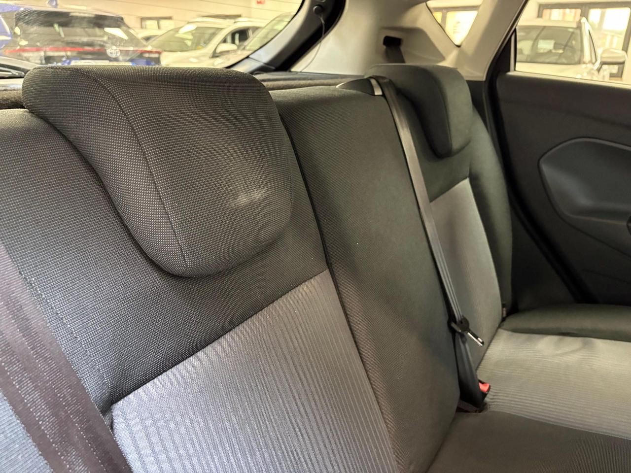 Ford Fiesta 5p 1.2 16v + c/esp 82cv E5