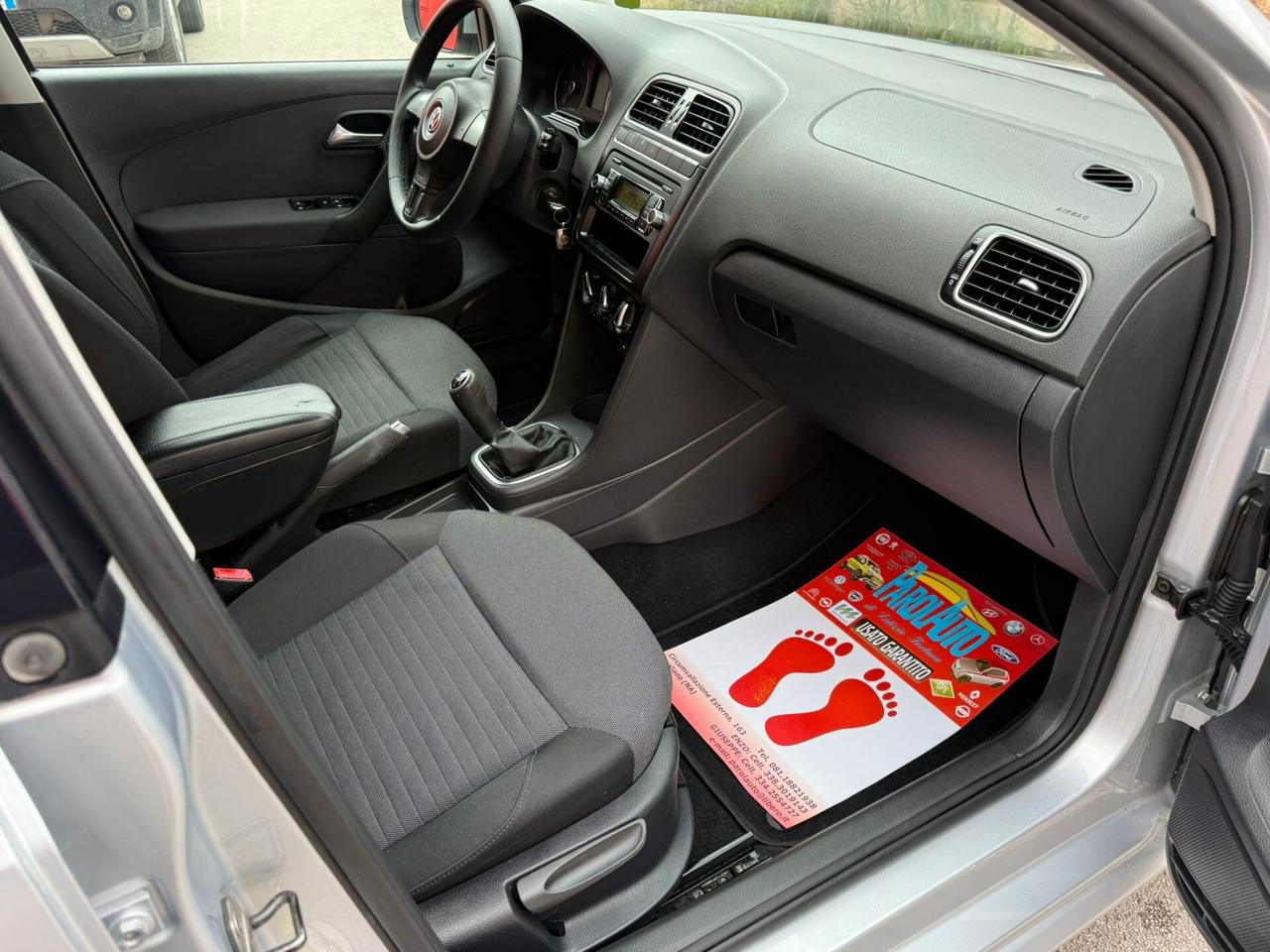 Volkswagen Polo 1.6 TDI 75cv Comfortline - 2009