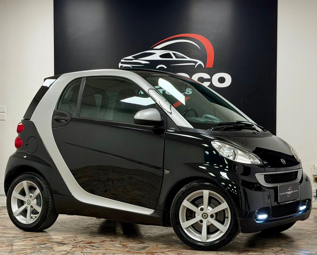 Smart ForTwo 1000 62 kW coupé passion