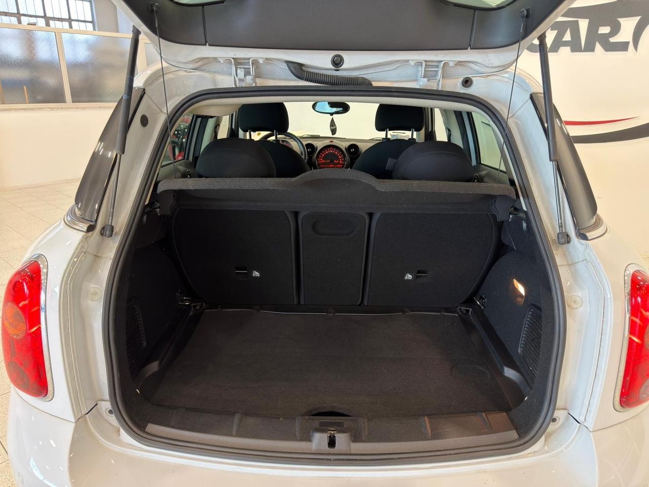 Mini Cooper D Countryman 1.6 111CV