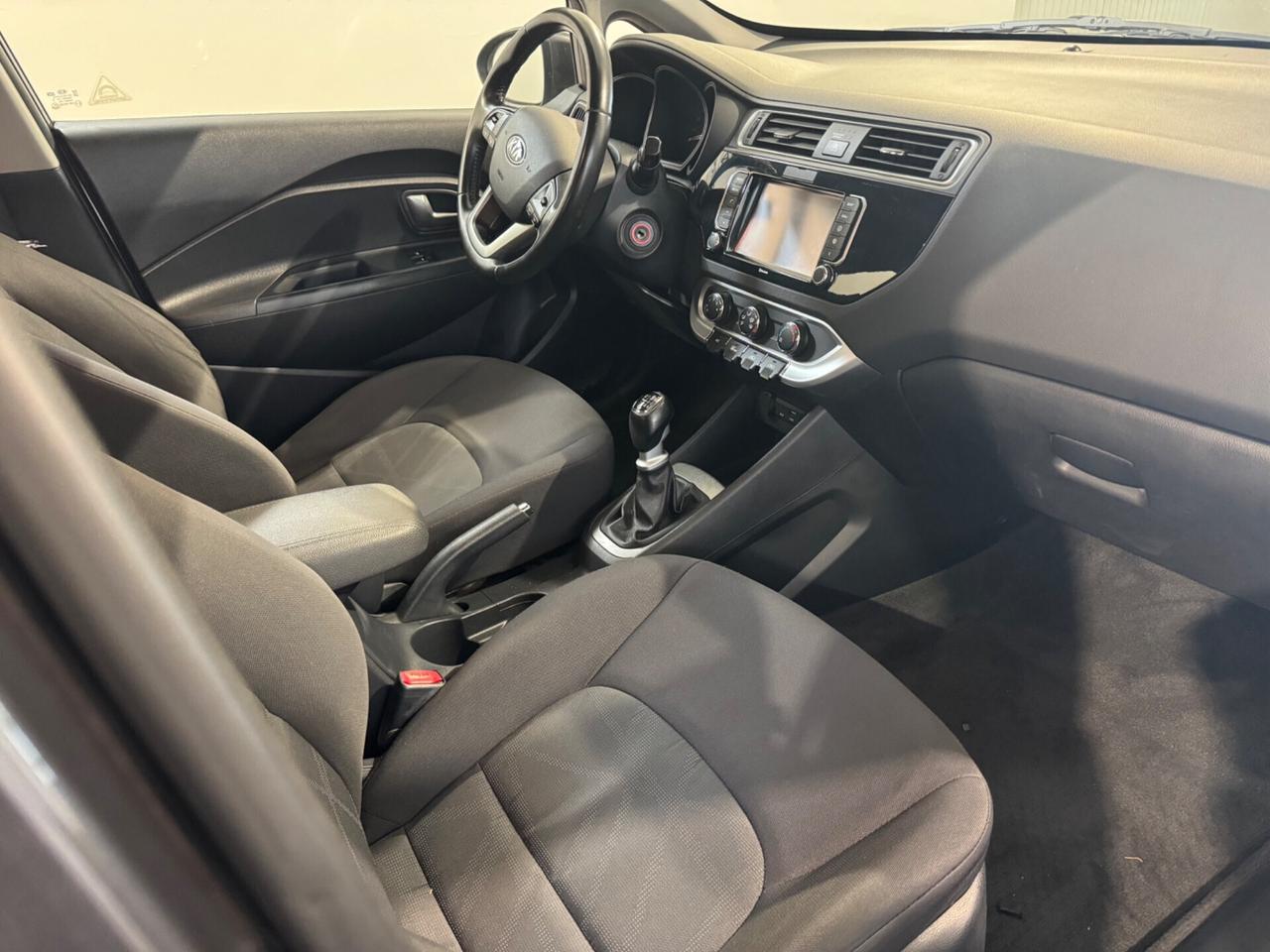 Kia Rio 1.1 CRDi 5p. Cool