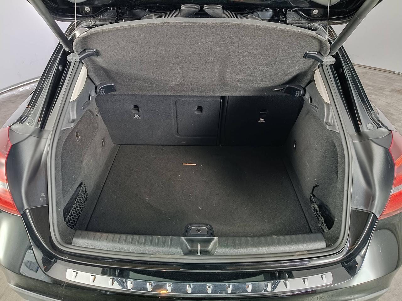 Mercedes-Benz GLA-X156 2017 - GLA 180 Sport