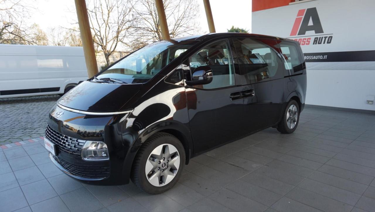 Hyundai STARIA 2.2 MT 2WD 9 posti Wagon