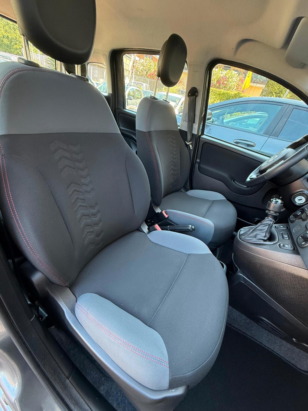 Fiat Panda Lounge 69CV *SENSORI DI PARCHEGGIO