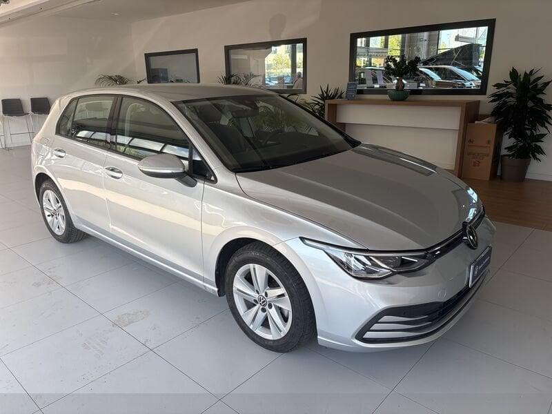 Volkswagen Golf 8 2.0 TDI SCR LIFE DSG 115 CV