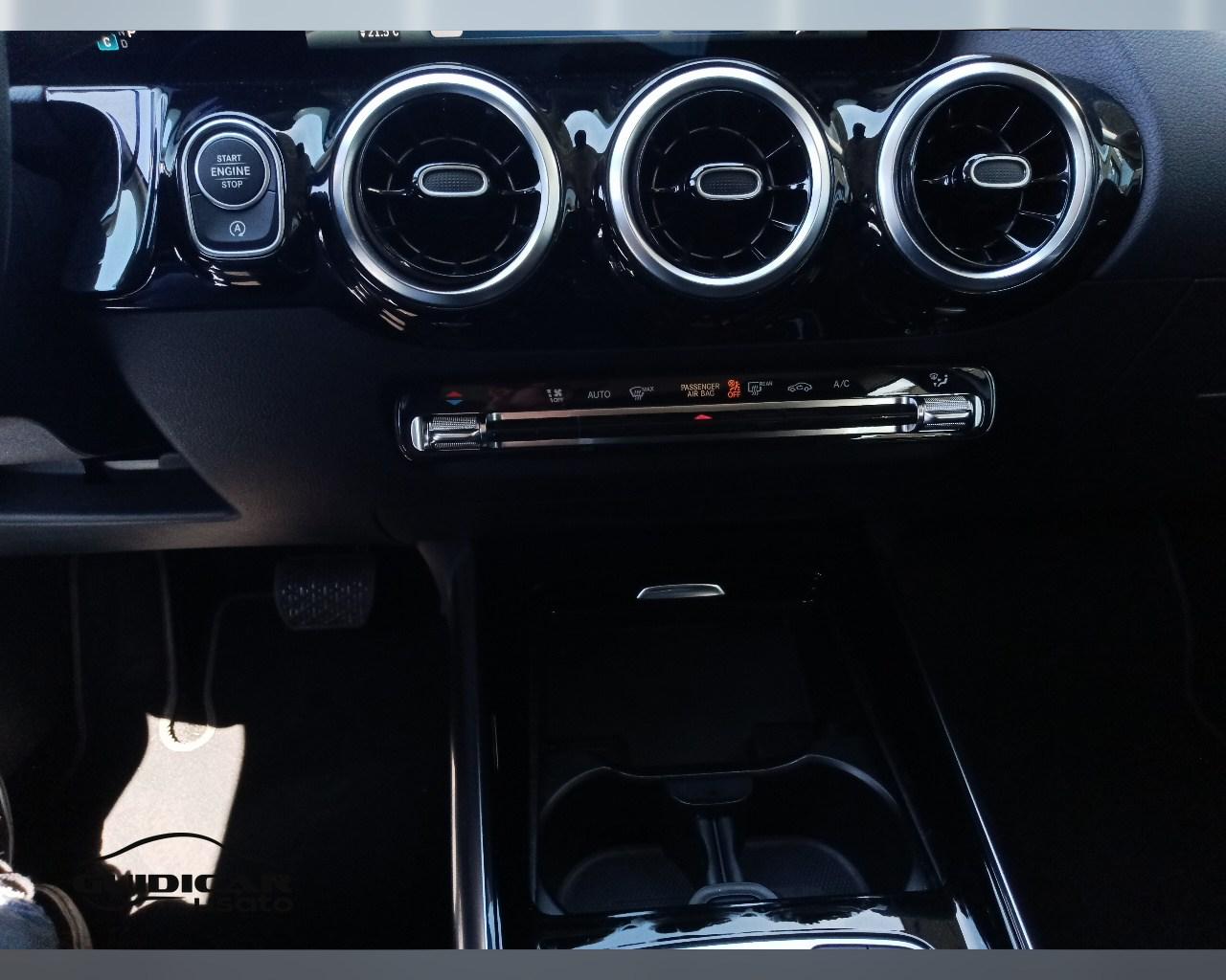 Mercedes-Benz GLA-H247 2023 - GLA 180 d Progressive Advanced auto