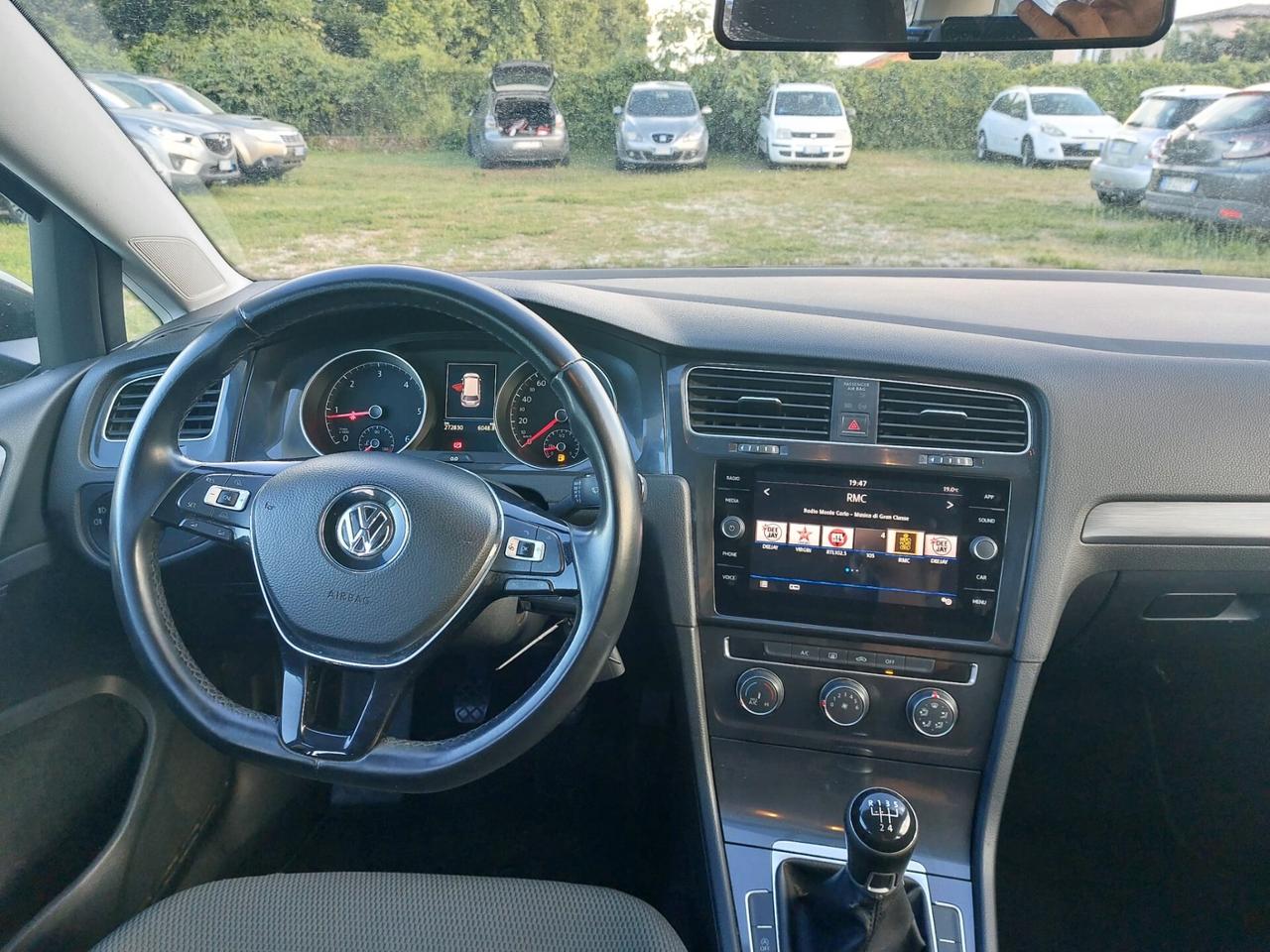 Volkswagen Golf Variant 1.6 TDI 115 CV DSG Business BlueMotion Tech.