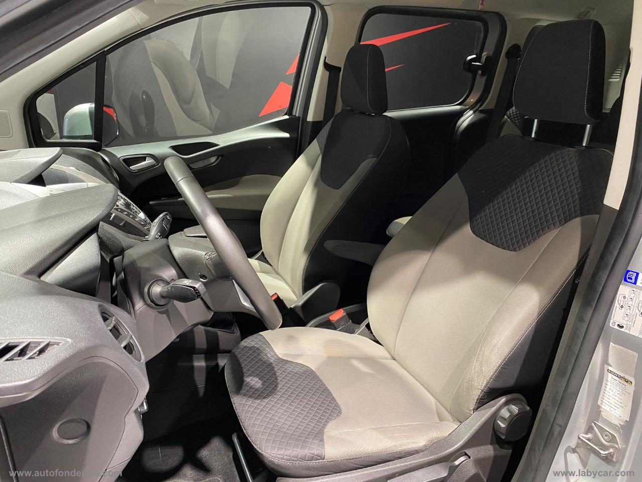 FORD Tourneo Courier 1.5 TDCI 75 CV Titanium