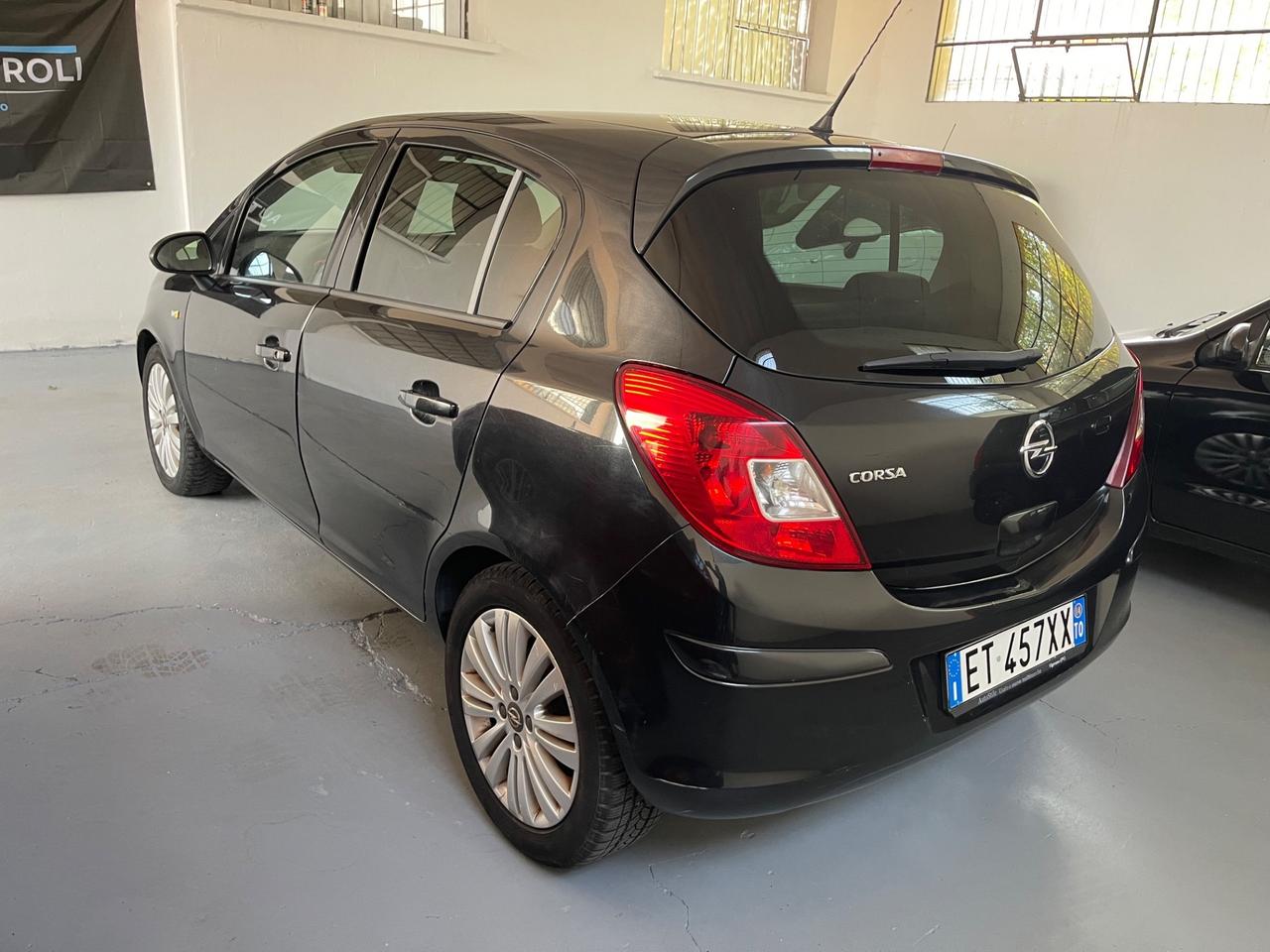 Opel Corsa 1.2 5 porte Ecotec